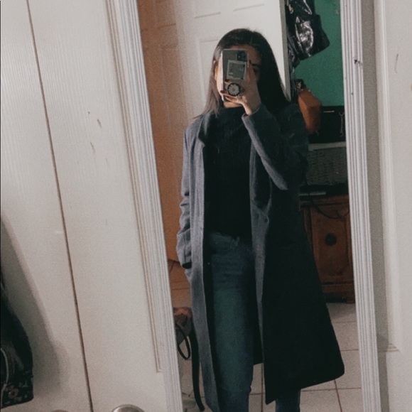 Meet your Posher, Bianca - Picture 1 of 1